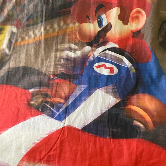 Mario Kart twin comforter - Picture 3 of 9